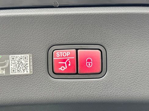 New 2025 Mercedes-Benz GLC 63 AMG S image 14