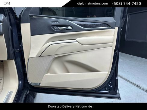 Used 2022 Cadillac Escalade ESV Premium Luxury w/ LPO, Floor Liner Package image 40