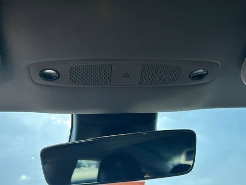 Used 2021 Tesla Model 3 Standard Range Plus RWD image 23