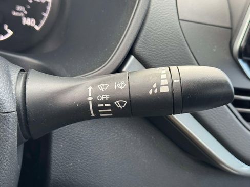 Used 2025 Nissan Altima 2.5 S image 22