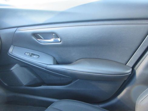 Used 2024 Nissan Sentra SV image 31