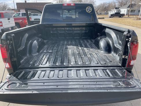 Used 2016 RAM 1500 Sport w/ Convenience Group AWD/4WD image 14