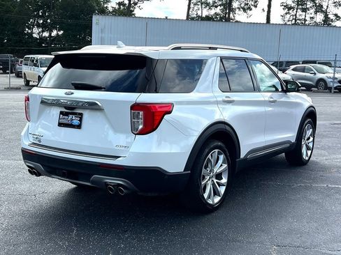 Used 2022 Ford Explorer Platinum w/ Equipment Group 601A AWD/4WD image 6