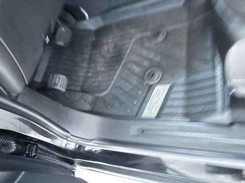 Certified 2022 Chevrolet Colorado LT w/ LT Convenience Package image 25