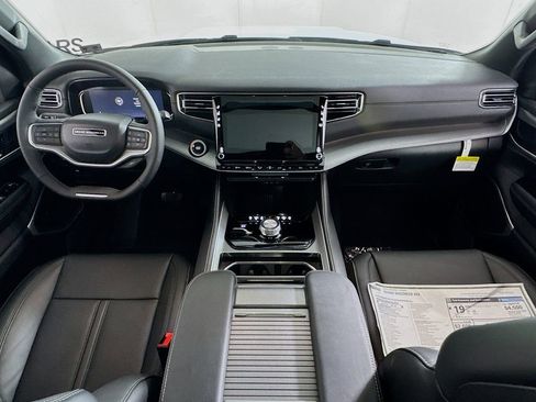 New 2026 Jeep Grand Wagoneer 4WD w/ Premium Group I image 30