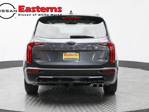 Used 2021 Kia Telluride EX w/ EX Premium Package image 6