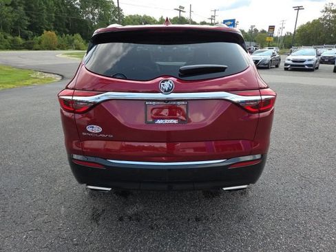 Used 2020 Buick Enclave Essence FWD image 26