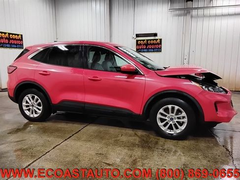 Used 2020 Ford Escape SE AWD/4WD image 5