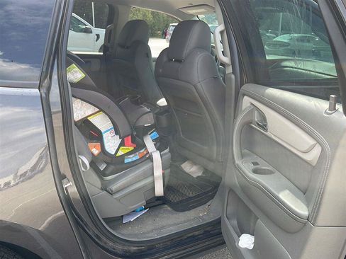 Used 2015 Chevrolet Traverse LS AWD/4WD image 17