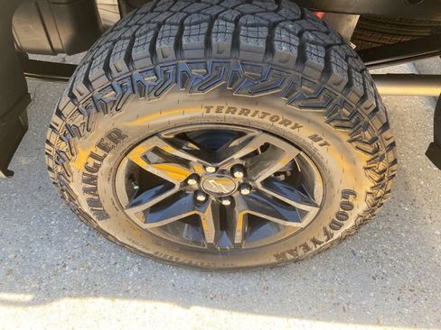 New 2026 Chevrolet Silverado 1500 Custom Trail Boss AWD/4WD image 27