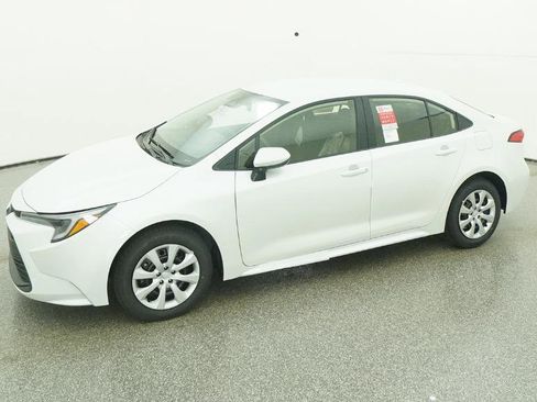 New 2026 Toyota Corolla LE image 8