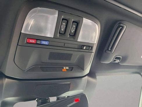 New 2025 Subaru Crosstrek 2.5i Wilderness w/ Crosstrek Mirror Package image 18