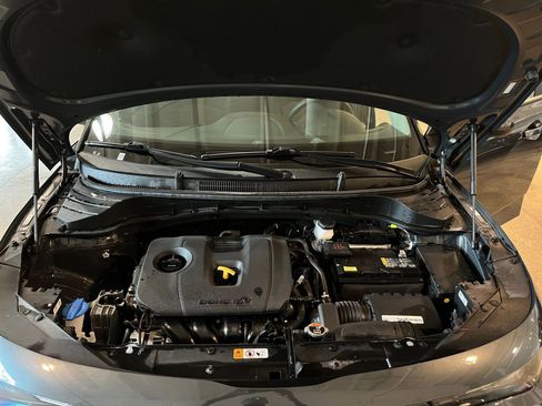 Used 2025 Kia Soul LX w/ LX Technology Package image 31