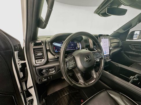 Used 2023 RAM 1500 Limited AWD/4WD image 9