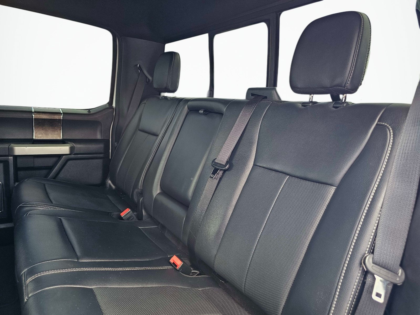 Used 2022 Ford F350 Lariat w/ Lariat Value Package AWD/4WD image 32