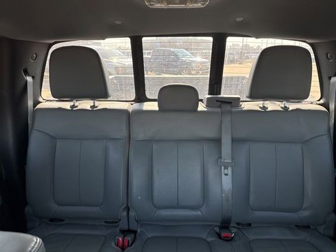 Used 2014 Ford F150 XLT w/ Equipment Group 302A Luxury image 10
