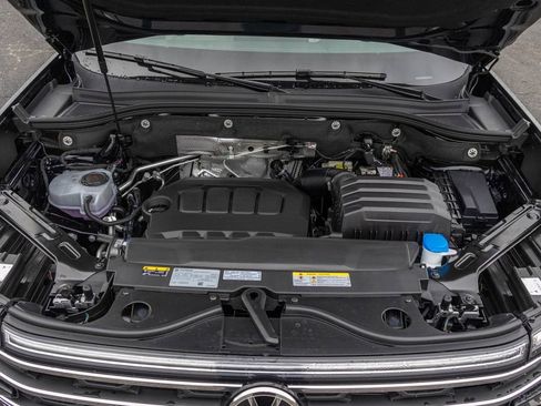 New 2026 Volkswagen Atlas SE image 47