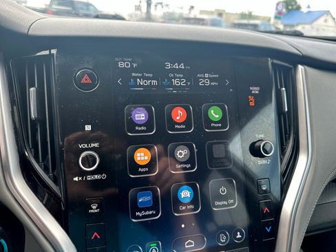 Used 2023 Subaru Outback Premium image 65