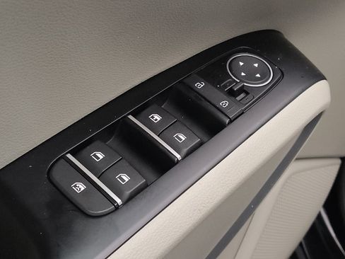 Used 2022 Kia Soul LX FWD image 27