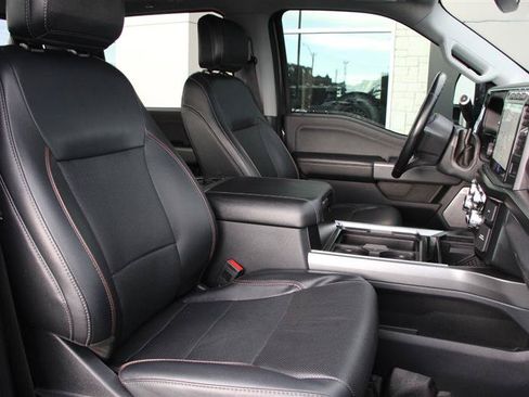 Used 2023 Ford F350 Lariat w/ Lariat Ultimate Package AWD/4WD image 13