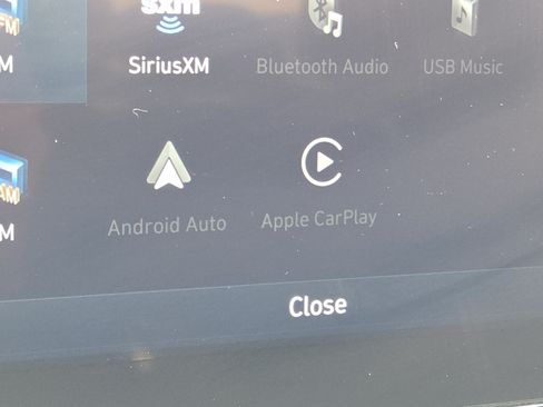 Used 2025 Hyundai Elantra SEL FWD image 6