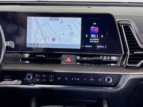 Used 2023 Kia Sportage X-Line w/ X-Line Premium Package image 11