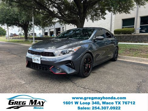 Used 2022 Kia Forte GT-Line FWD image 3