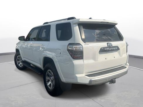 Used 2016 Toyota 4Runner Trail AWD/4WD image 8