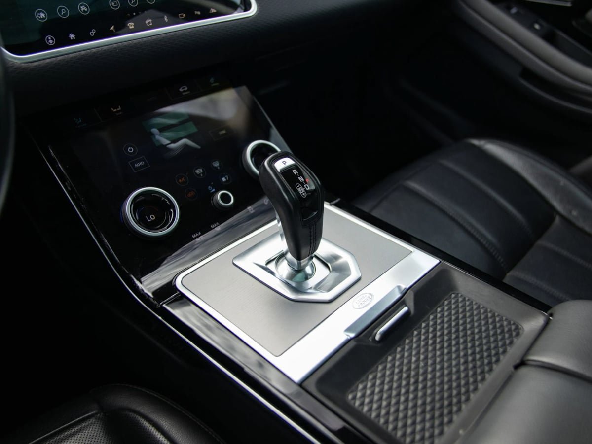 Used 2020 Land Rover Range Rover Evoque S AWD/4WD image 31