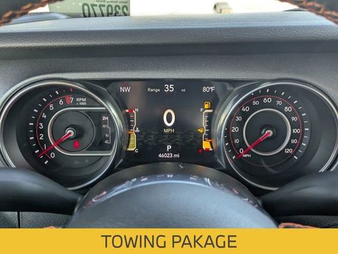 Used 2022 Jeep Gladiator Mojave w/ Cold Weather Group AWD/4WD image 17
