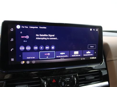 Used 2026 Nissan Pathfinder Platinum AWD/4WD image 38