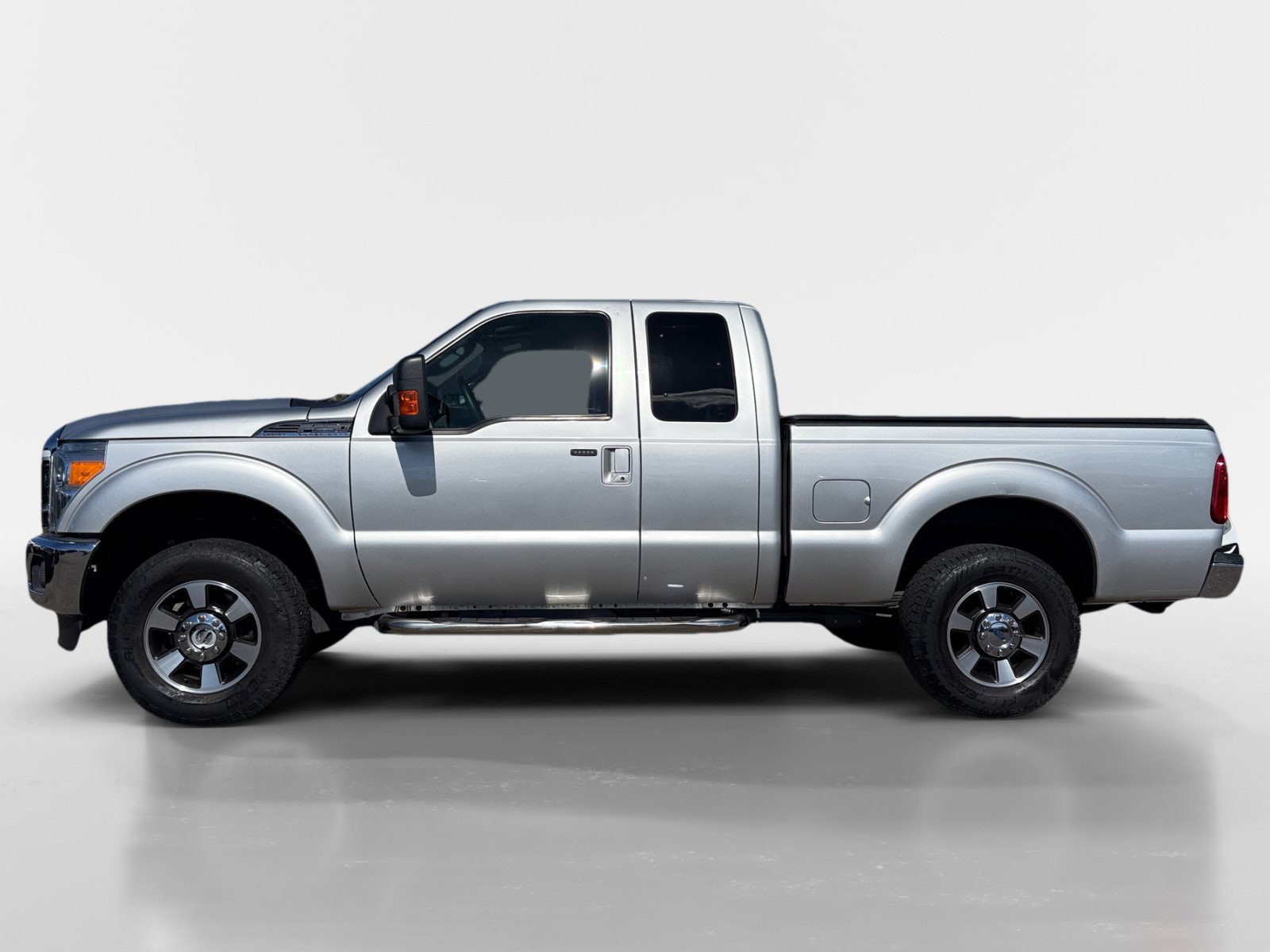 Used 2016 Ford F250 Lariat AWD/4WD image 2