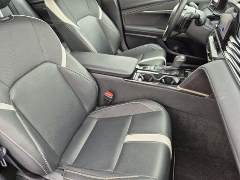 Certified 2025 Toyota Camry SE image 23