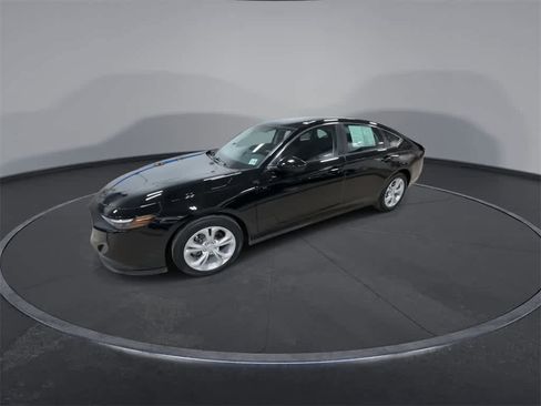 Used 2023 Honda Accord LX image 4