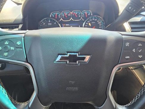 Used 2015 Chevrolet Tahoe LT image 17