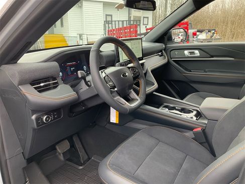 New 2026 Ford Explorer Tremor w/ Tremor Convenience Package image 15