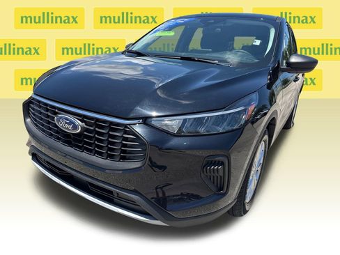 Certified 2023 Ford Escape Active FWD image 10