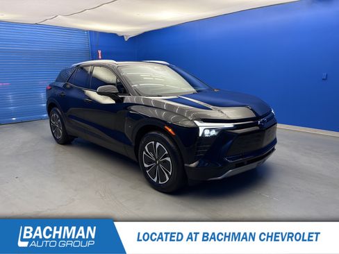 Used 2024 Chevrolet Blazer EV LT AWD/4WD image 1