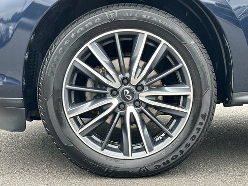 Used 2019 INFINITI QX60 Luxe w/ Sensory Package AWD/4WD image 17