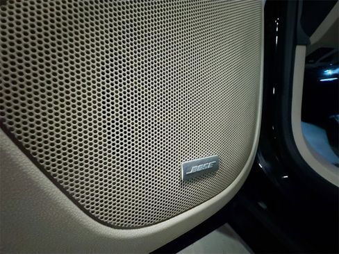 Used 2020 GMC Acadia Denali w/ Technology Package image 23