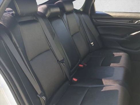 Used 2019 Honda Accord Sport image 19
