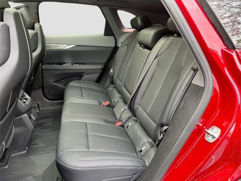 New 2026 Cadillac Optiq Sport 2 w/ LPO, Floor Liner Package image 25