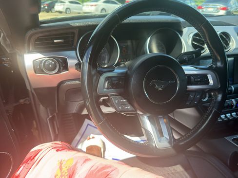 Used 2023 Ford Mustang Premium RWD image 11