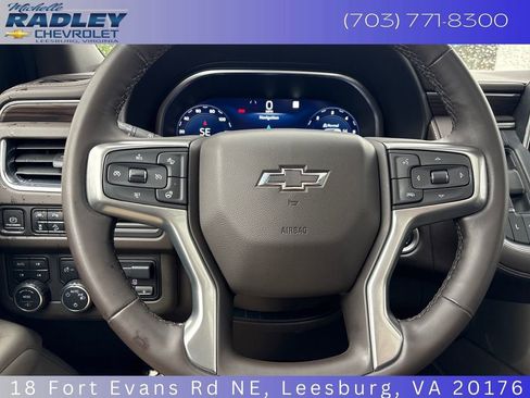 Used 2023 Chevrolet Suburban Z71 w/ Off-Road Capability Package AWD/4WD image 16