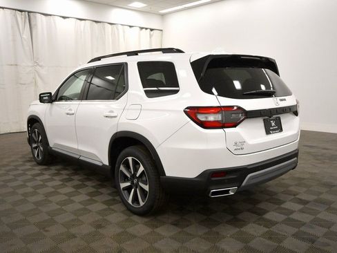 New 2025 Honda Pilot Elite image 6