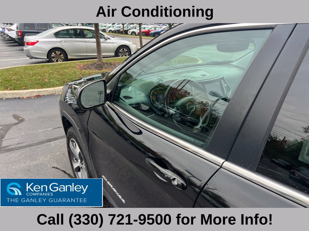 Used 2020 Jeep Cherokee Limited AWD/4WD image 22