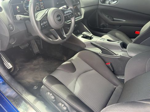 Certified 2024 Nissan Z Performance w/ Floor Mat Package RWD image 17