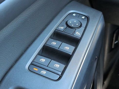 Used 2024 Nissan Pathfinder Rock Creek AWD/4WD image 23