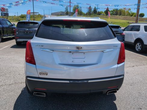 Used 2017 Cadillac XT5 Luxury AWD/4WD image 28