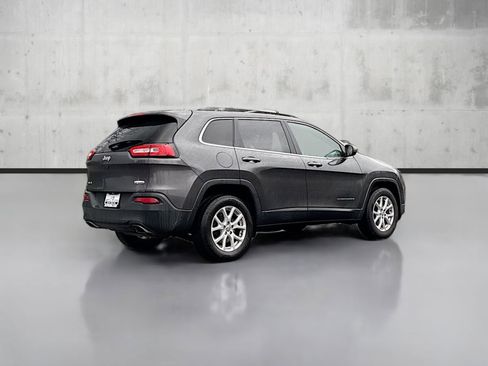Used 2016 Jeep Cherokee Latitude image 7